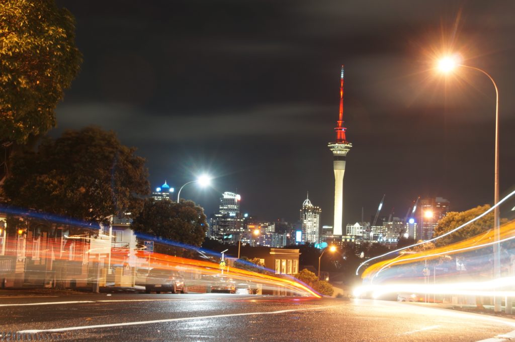 Auckland in der Nacht